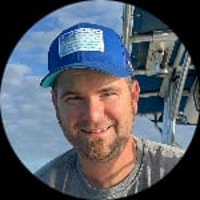Profile photo of Captain Experiences guide Aaron 