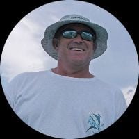 Profile photo of Captain Experiences guide Shawn
