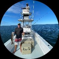 Profile photo of Captain Experiences guide Aaron