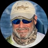 Profile photo of Captain Experiences guide Dan