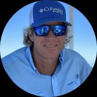 Profile photo of Captain Experiences guide Shawn