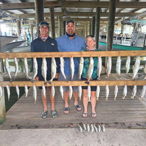 Fishing in Port O&#039;Connor