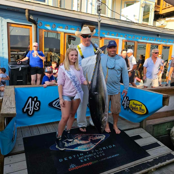 Fishing in Destin