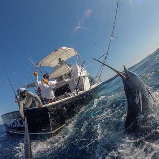 Fishing in Puerto Quetzal