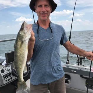 Fishing in Lakeside Marblehead