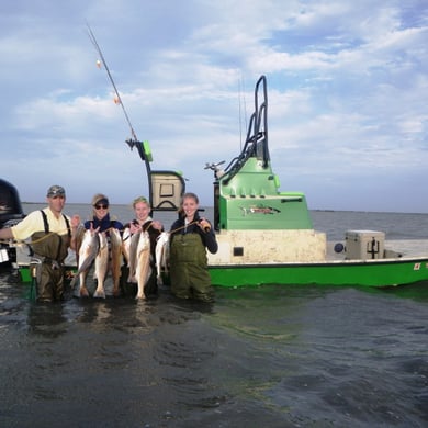 Fishing in Port O&#039;Connor