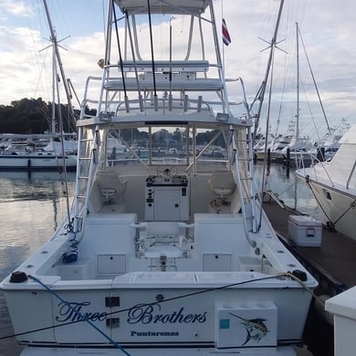 Fishing in Puerto Jiménez