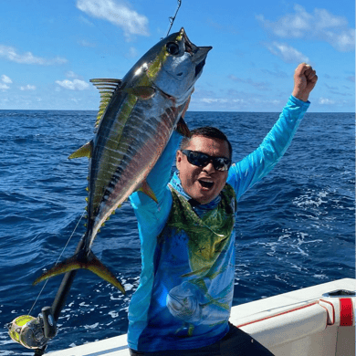 Fishing in Puerto Jiménez