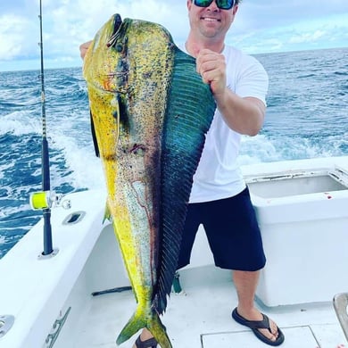 Fishing in Puerto Jiménez