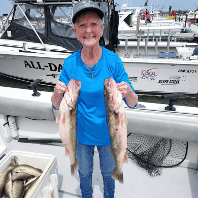 Fishing in Lakeside Marblehead