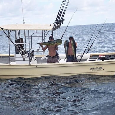 Fishing in La Cruz de Huanacaxtle