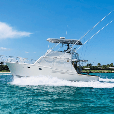 Fishing in Naval Air Station Key West