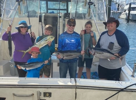 Blackfin Tuna, Mahi Mahi / Dorado, Spanish Mackerel Fishing in Fort Pierce, Florida