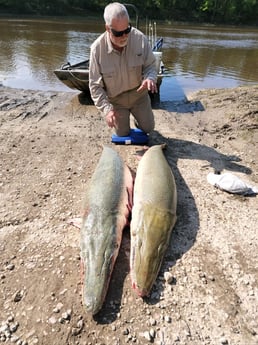 Alligator Gar fishing in Coldspring, Texas