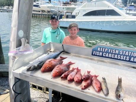 Kingfish, Red Snapper, Tilefish, Vermillion Snapper Fishing in Destin, Florida