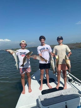 Redfish, Speckled Trout Fishing in Port O&#039;Connor, Texas
