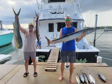 Kingfish, Mahi Mahi, Skipjack Tuna, Wahoo Fishing in Miami, Florida