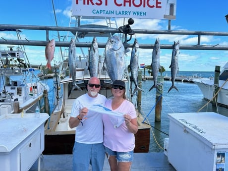 African Pompano, King Mackerel / Kingfish, Mutton Snapper Fishing in Islamorada, Florida
