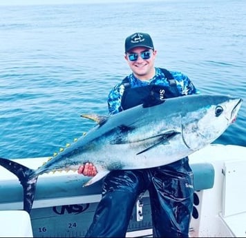Bluefin Tuna Fishing in Bourne, Massachusetts