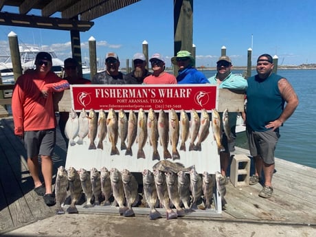 Black Drum, Flounder, Redfish, Speckled Trout / Spotted Seatrout fishing in Ingleside, Texas