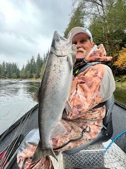 Chinook Salmon Fishing in Toledo, Washington