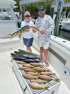 Blackfin Tuna, Mahi Mahi, Yellowtail Snapper Fishing in Islamorada, Florida
