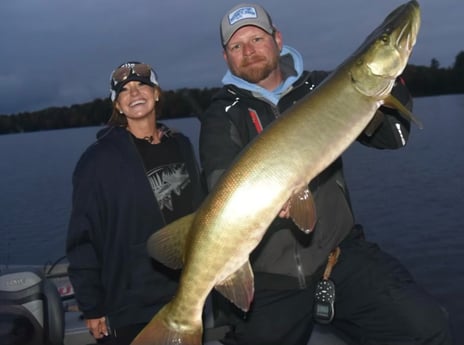 Muskie Fishing in Knoxville, Tennessee