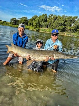 Alligator Gar Fishing in Dallas, Texas