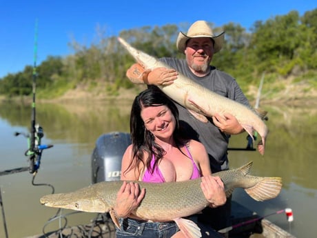 Alligator Gar Fishing in Dallas, Texas