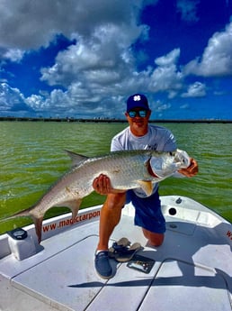 Tarpon Fishing in Carolina, Carolina