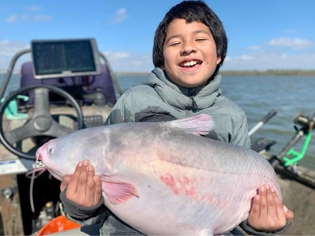 Blue Catfish Fishing in Dallas, Texas