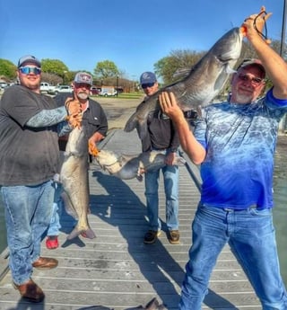 Blue Catfish Fishing in Dallas, Texas