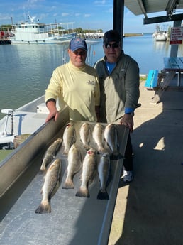 Speckled Trout / Spotted Seatrout fishing in Texas City, Texas