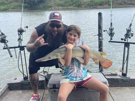 Alligator Gar Fishing in Dallas, Texas