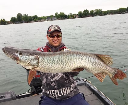 Muskie Fishing in Stanwood, Michigan