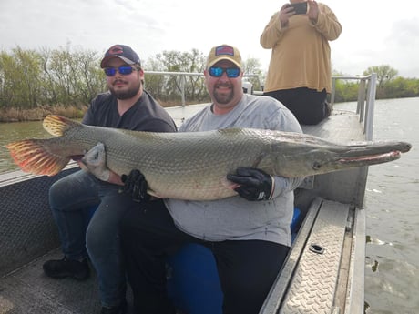 Alligator Gar Fishing in Livingston, Texas
