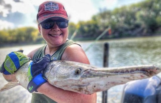 Alligator Gar Fishing in Dallas, Texas