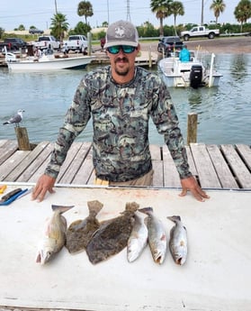 Flounder, Redfish, Speckled Trout / Spotted Seatrout Fishing in Texas City, Texas