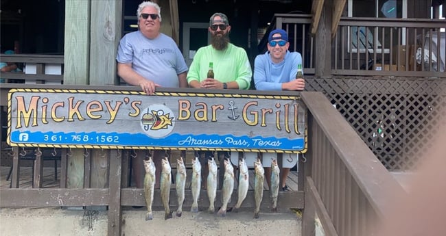 Redfish, Speckled Trout / Spotted Seatrout fishing in Aransas Pass, Texas