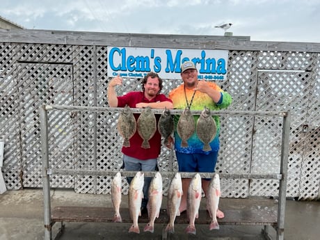 Flounder, Redfish, Speckled Trout / Spotted Seatrout fishing in Corpus Christi, Texas