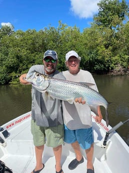 Tarpon Fishing in Carolina, Carolina