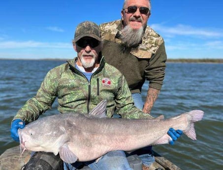Blue Catfish Fishing in Dallas, Texas