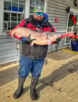 Blue Catfish Fishing in Dallas, Texas