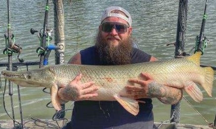 Alligator Gar Fishing in Dallas, Texas