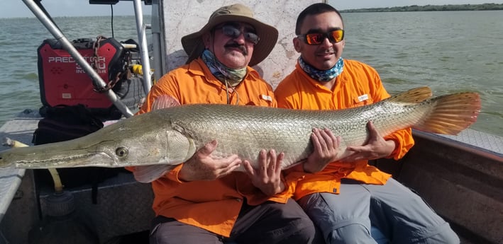 Alligator Gar fishing in Livingston, Texas