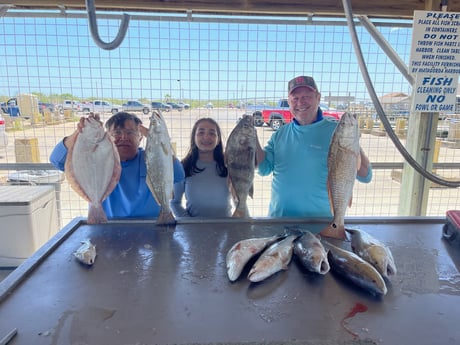 Flounder fishing in Palacios, Texas