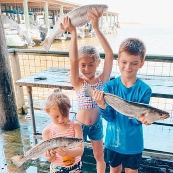 Speckled Trout / Spotted Seatrout fishing in Tiki Island, Texas