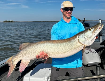 Muskie Fishing in Knoxville, Tennessee
