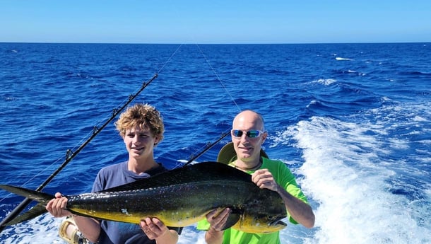 Mahi Mahi / Dorado fishing in Kailua-Kona, Hawaii