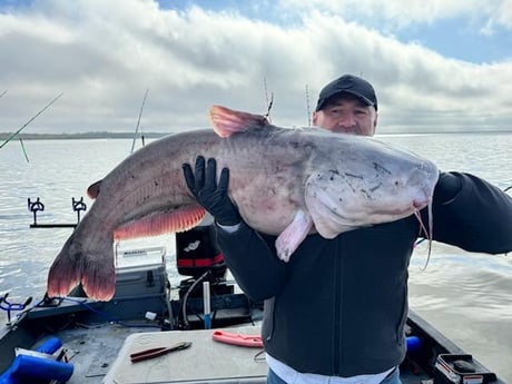 Blue Catfish Fishing in Dallas, Texas